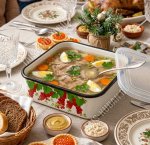 Лоток 1л квадратный с пластиковой крышкой (16)
