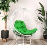 Кресло на подставке 