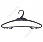 Вешалка (пластик) L42см, широкие плечи (40)